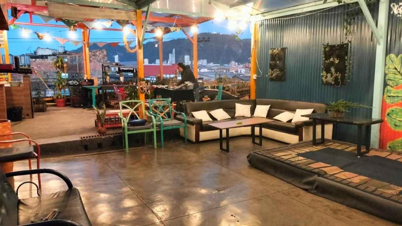 La Tremenda Casa Hotel Bogotá Eksteriør billede